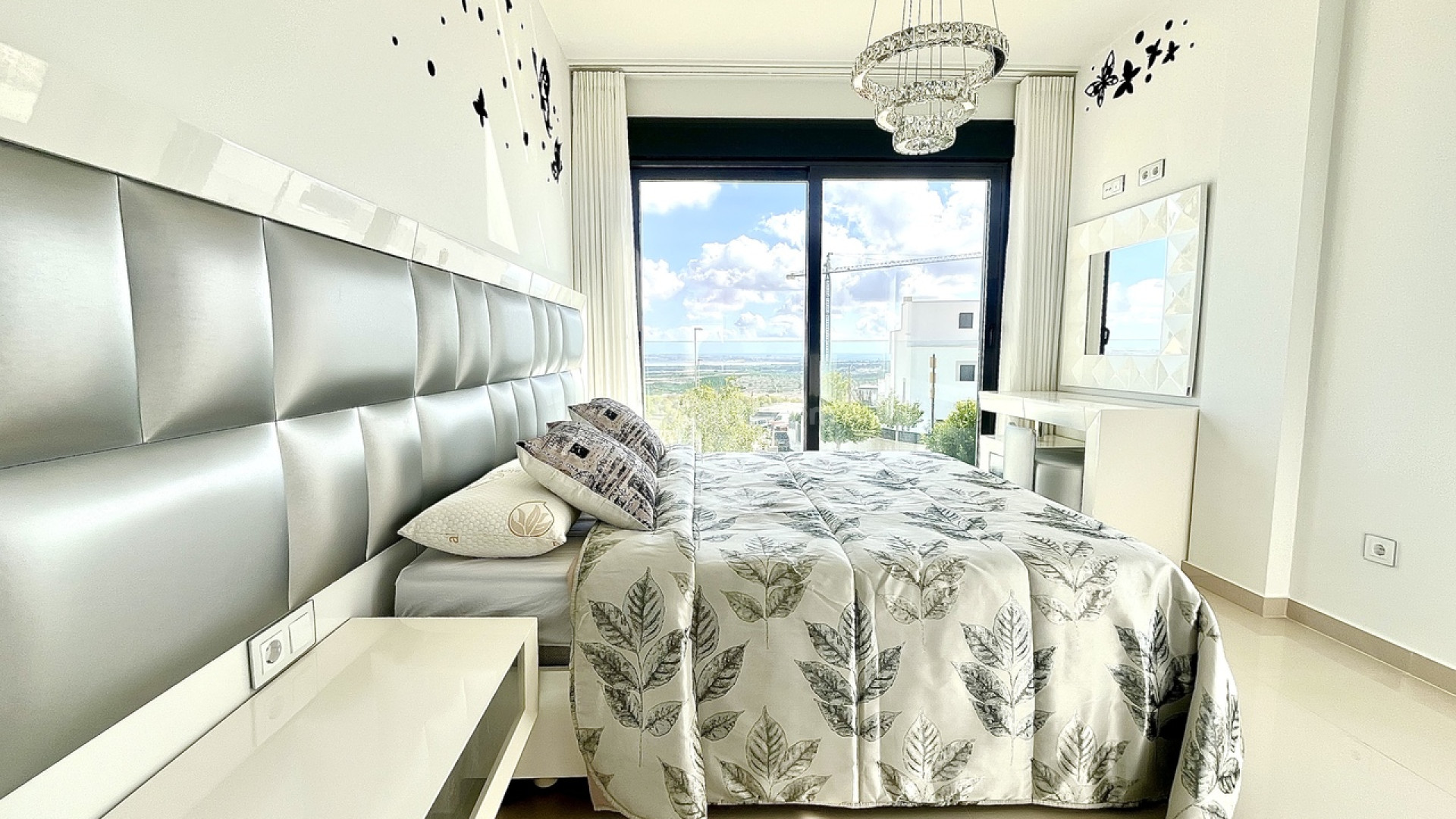 Segunda mano - Villa -
San Miguel de Salinas