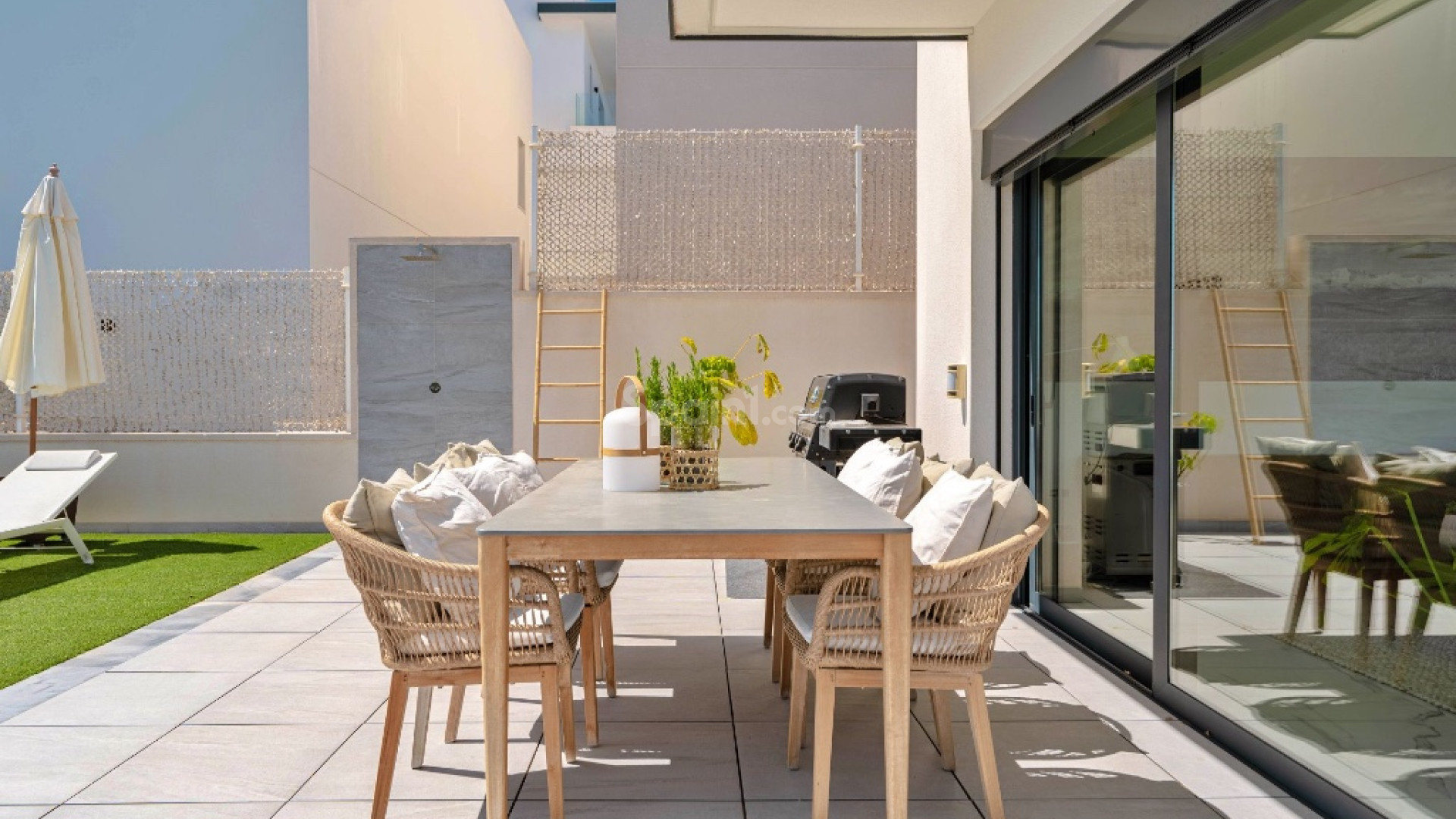 Segunda mano - Villa -
San Miguel de Salinas