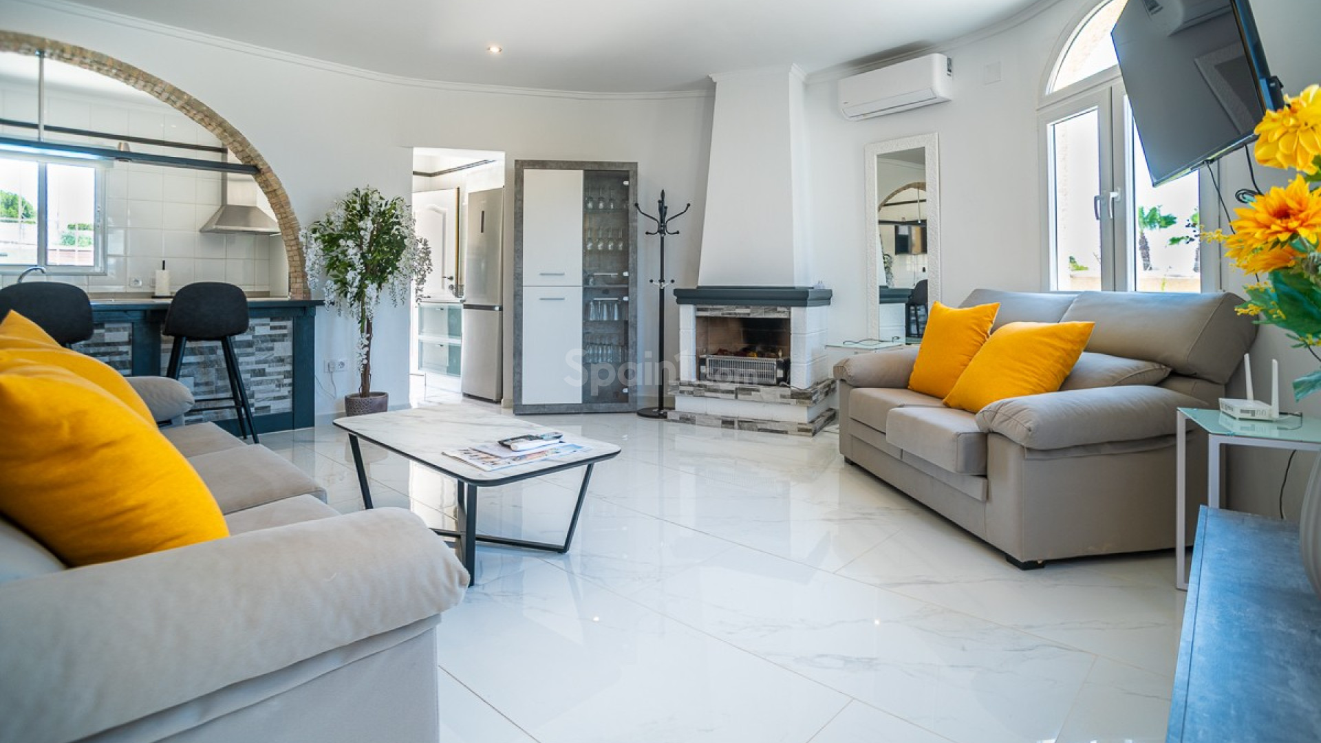 Segunda mano - Villa -
TORREVIEJA - La Siesta