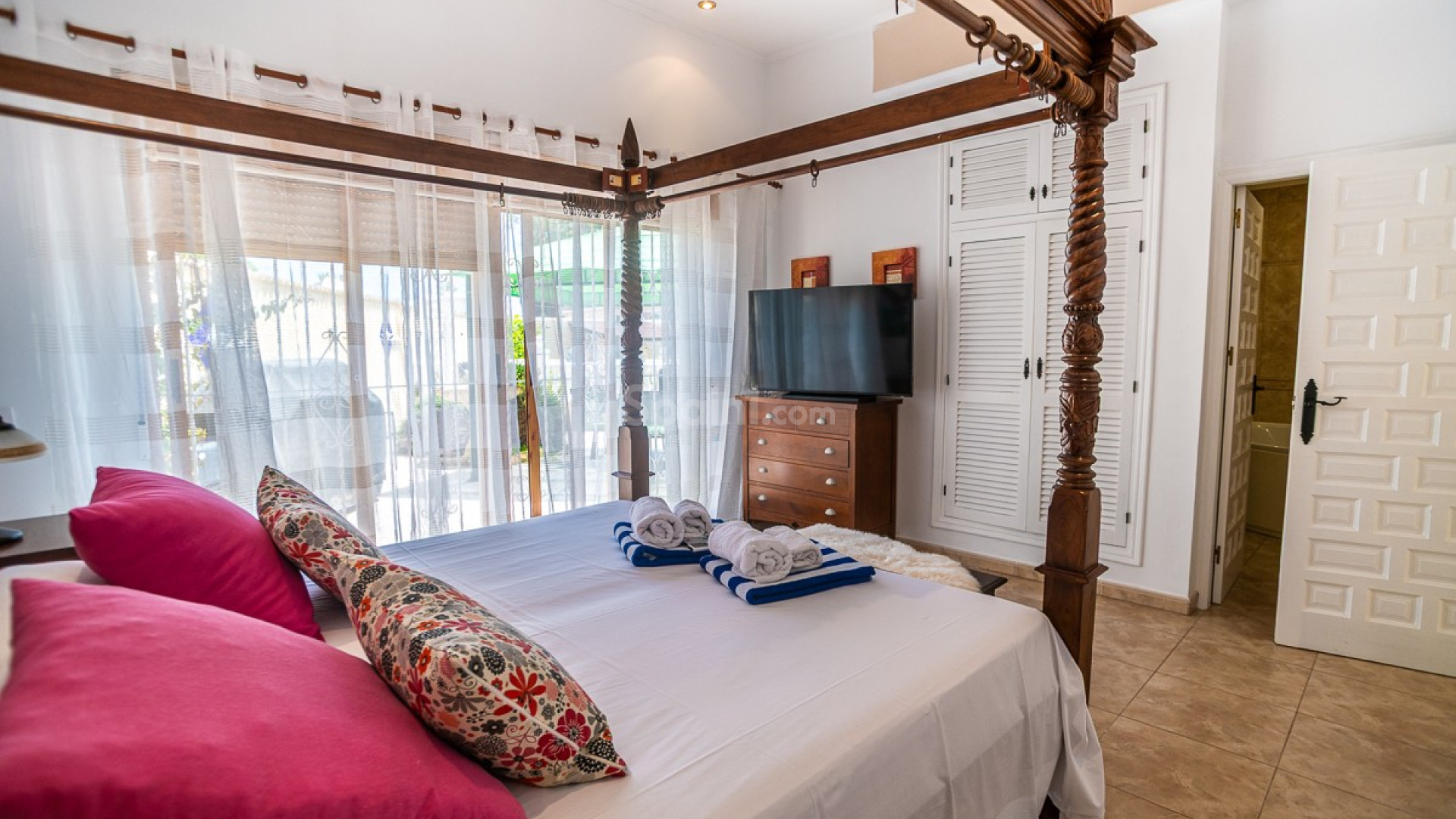 Segunda mano - Villa -
TORREVIEJA - La Siesta