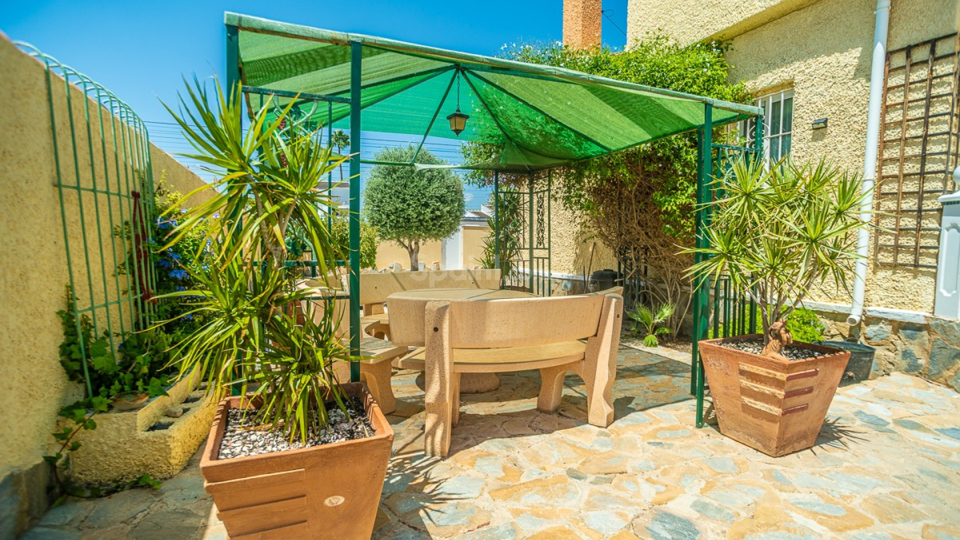 Segunda mano - Villa -
TORREVIEJA - La Siesta