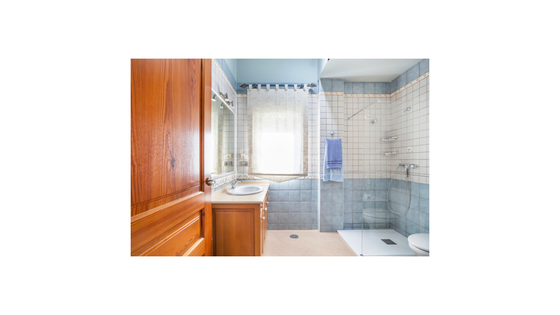 Segunda mano - Villa -
Torrevieja - Los Altos