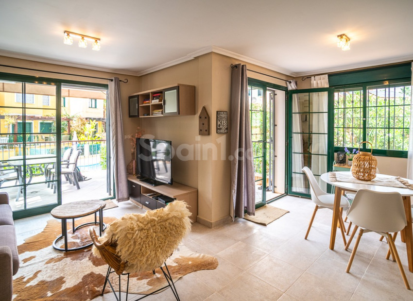 Segunda mano - Villa -
TORREVIEJA - Los Balcones