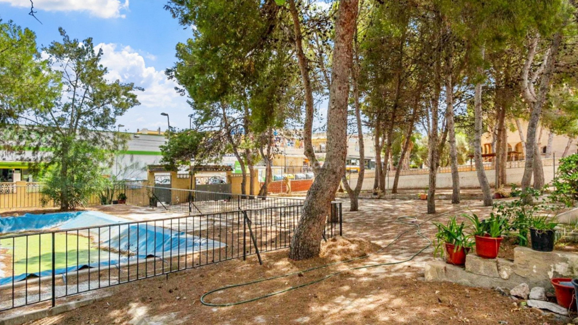 Segunda mano - Villa -
Torrevieja - Los Balcones