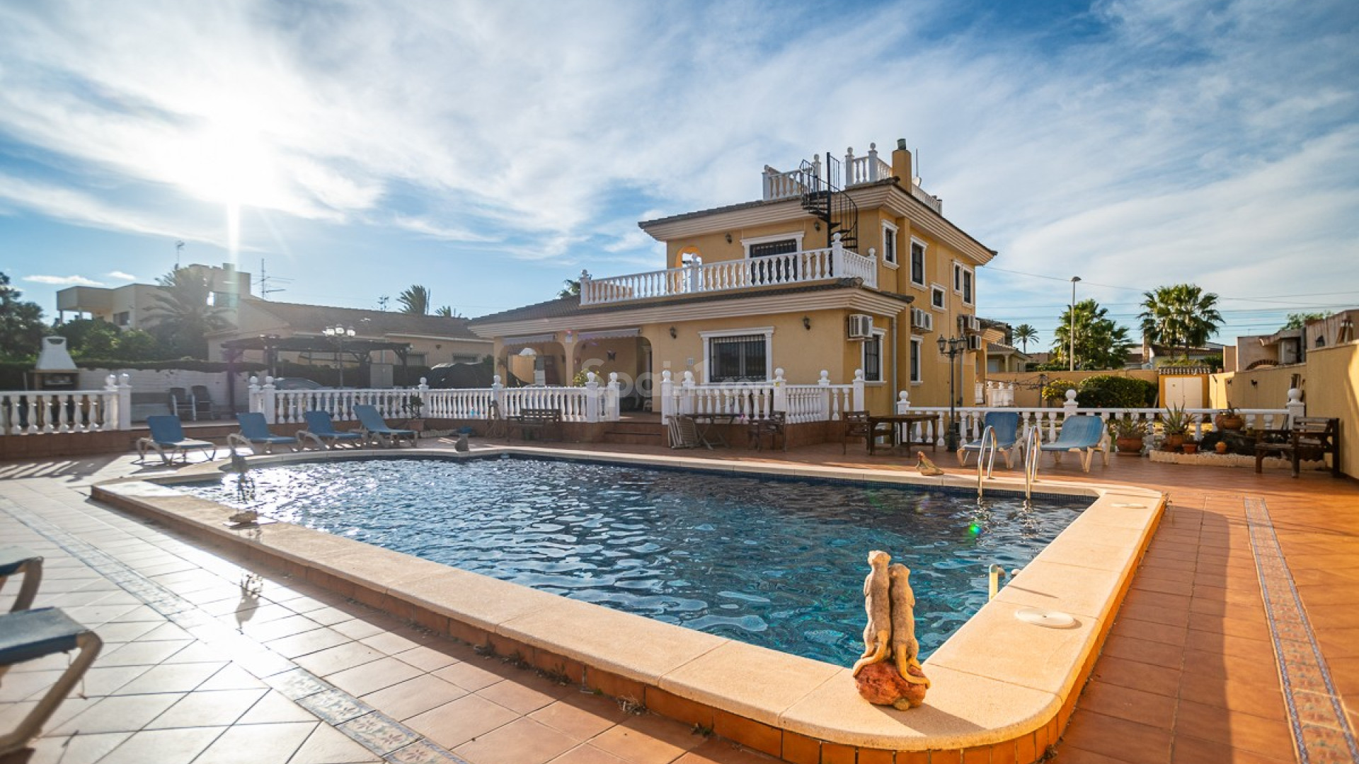 Segunda mano - Villa -
TORREVIEJA - Los Balcones