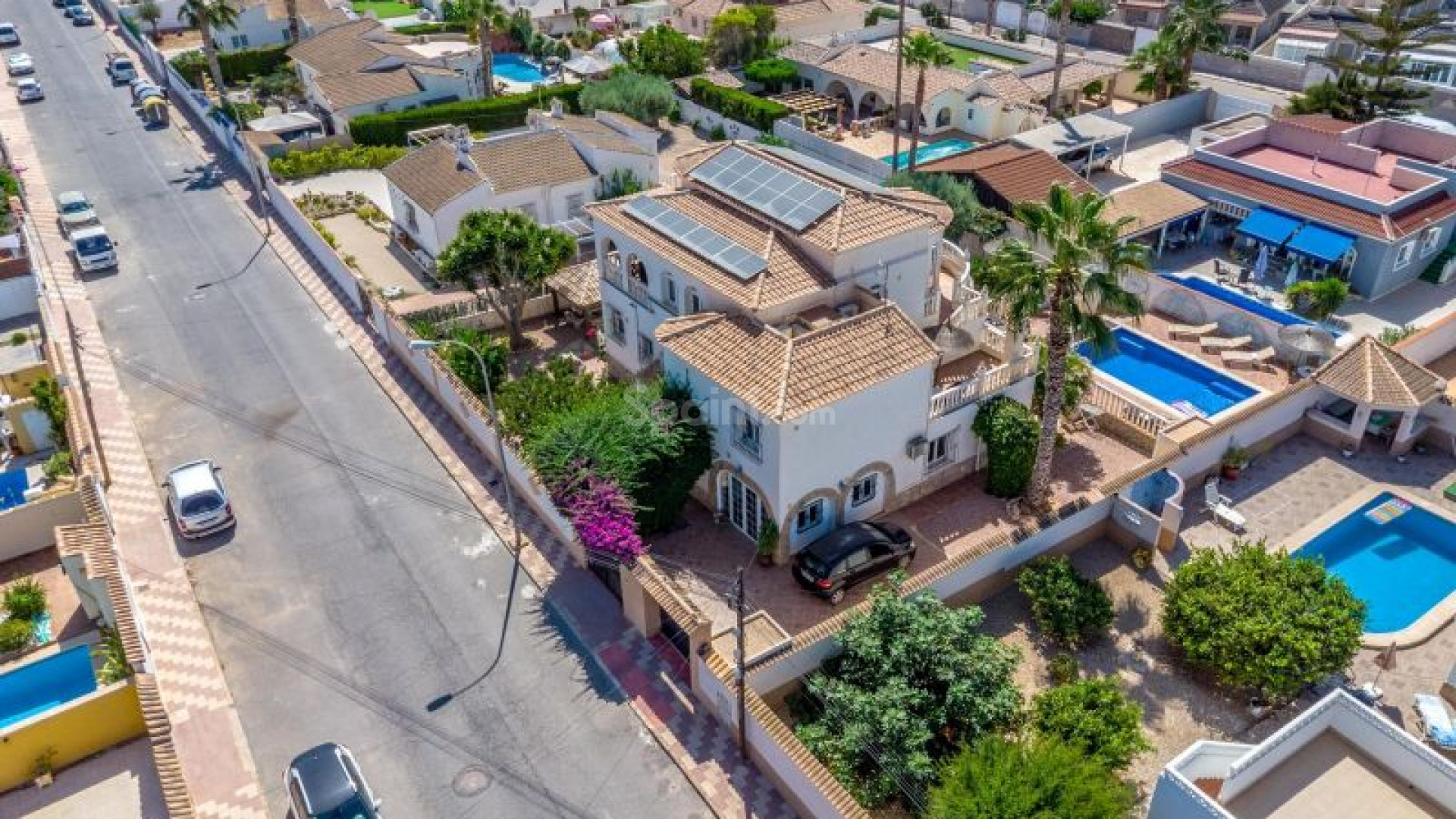 Segunda mano - Villa -
Torrevieja