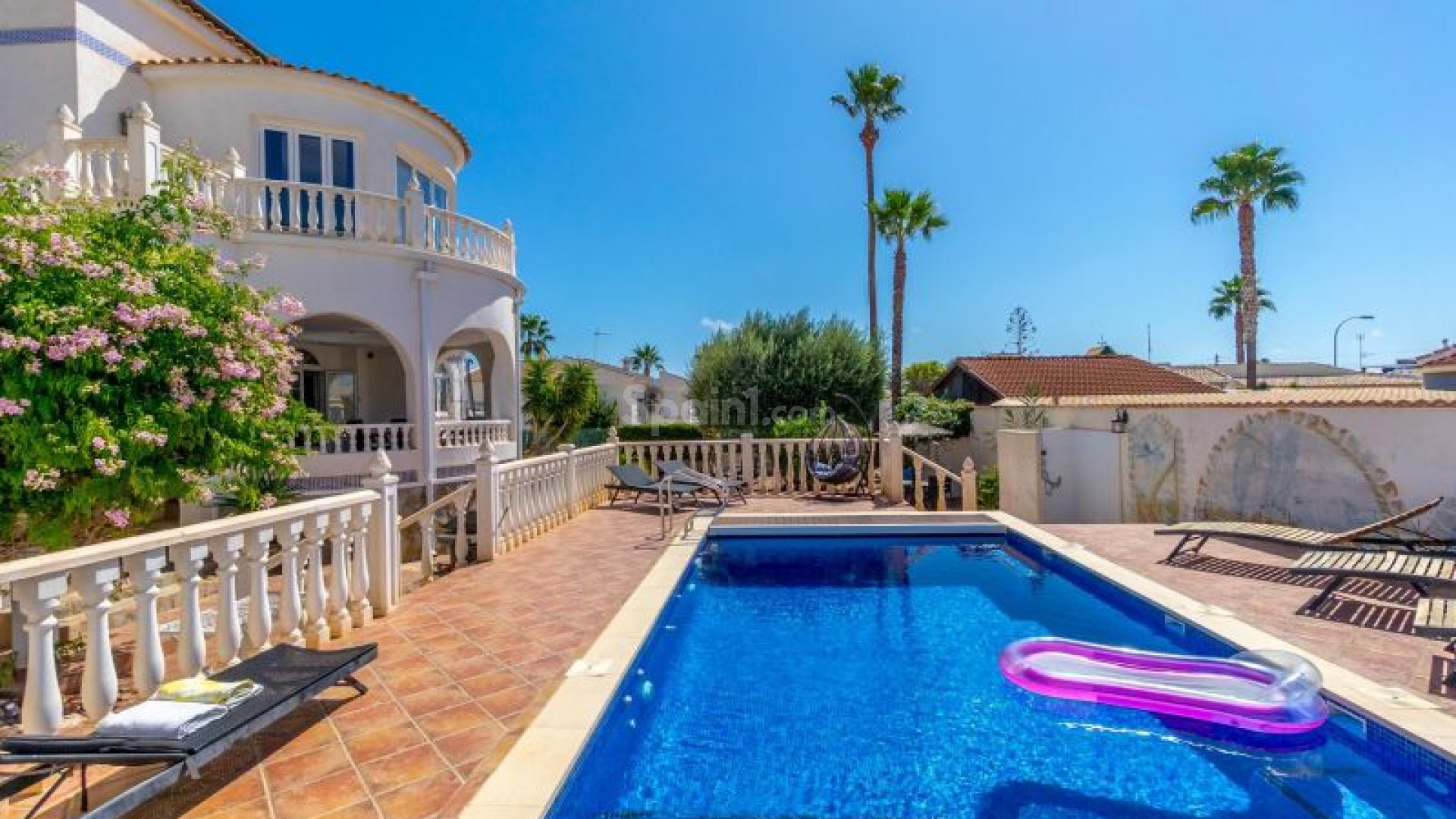 Segunda mano - Villa -
Torrevieja