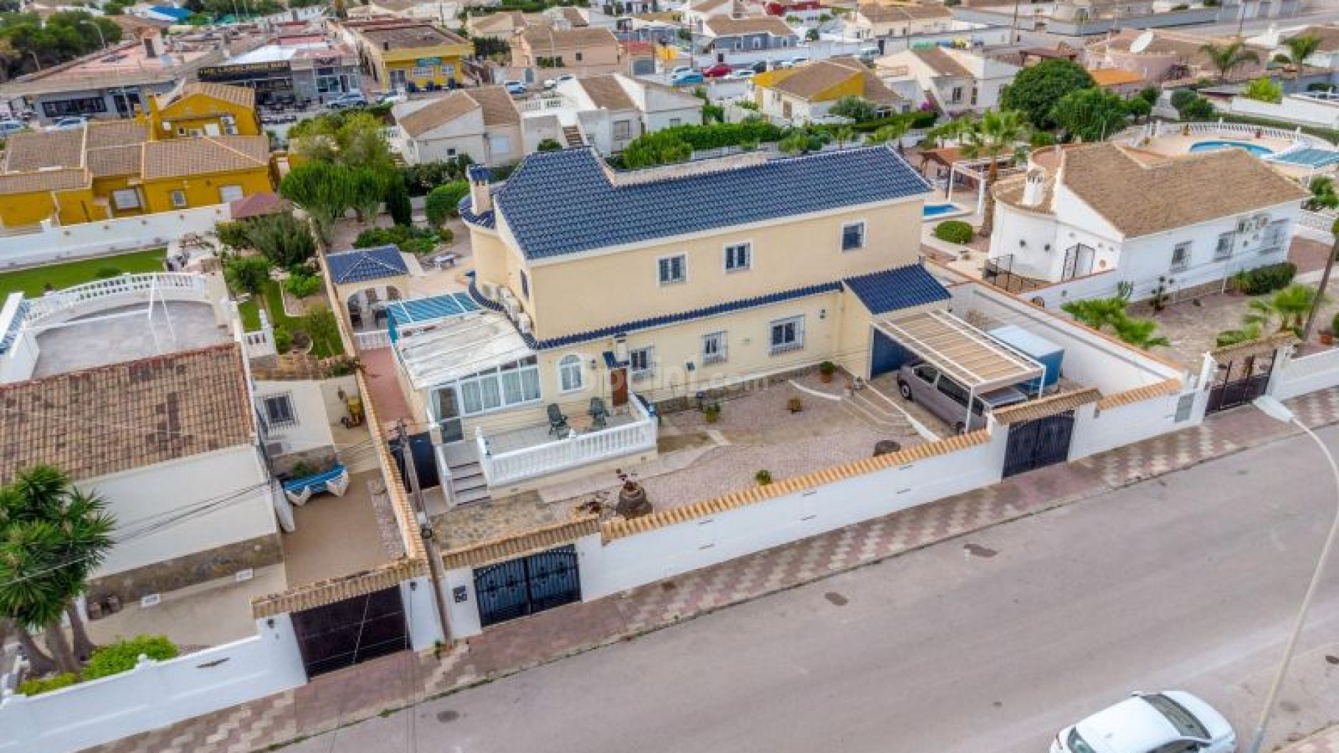 Segunda mano - Villa -
Torrevieja