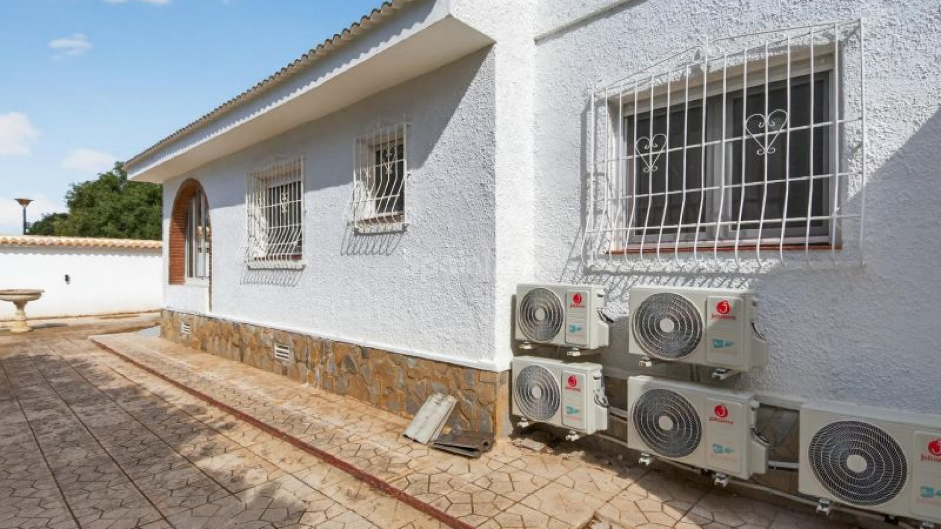 Segunda mano - Villa -
Torrevieja