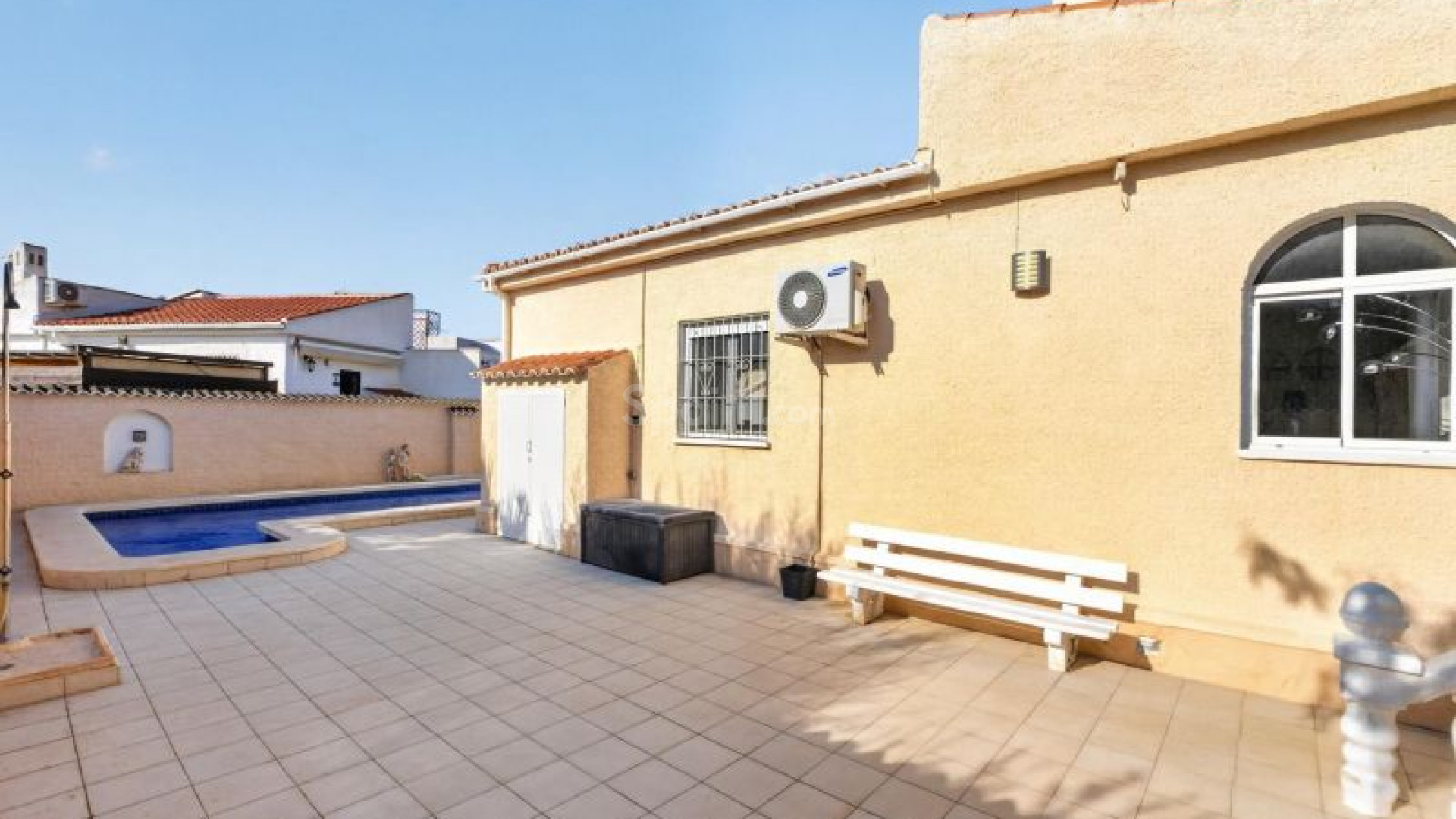 Segunda mano - Villa -
Torrevieja