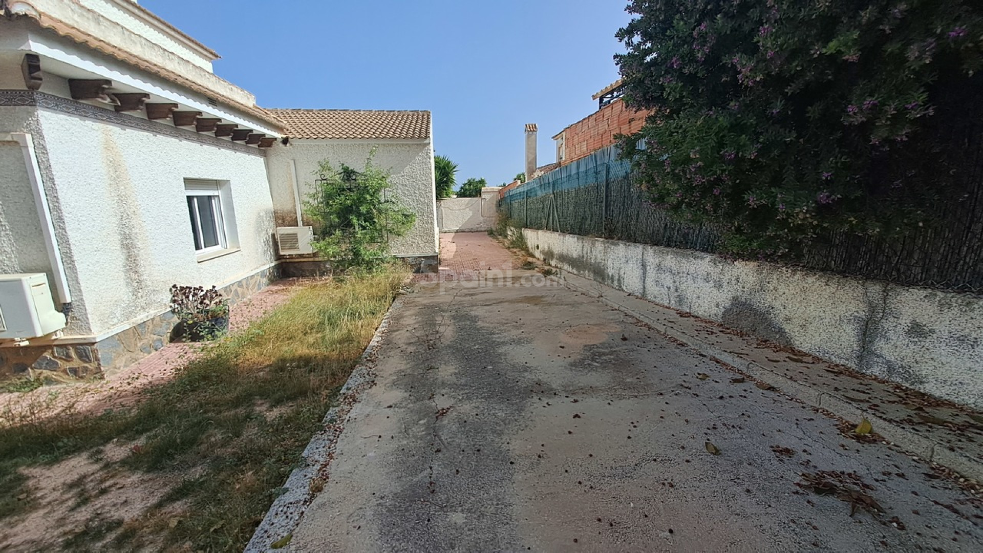 Segunda mano - Villa -
Villamartín - Villamartin