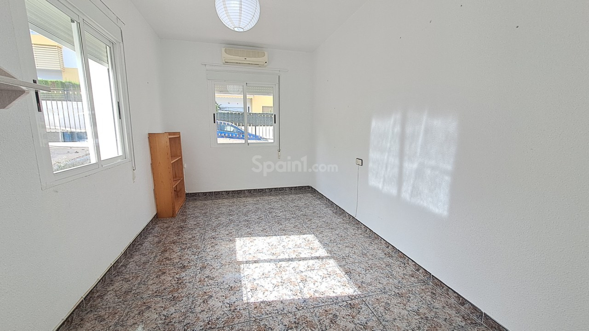 Segunda mano - Villa -
Villamartín - Villamartin