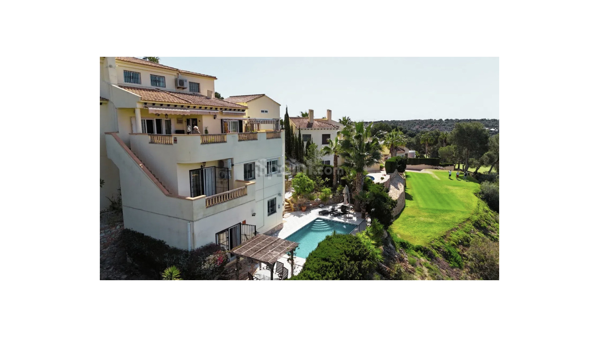 Segunda mano - Villa -
Villamartín - Villamartin