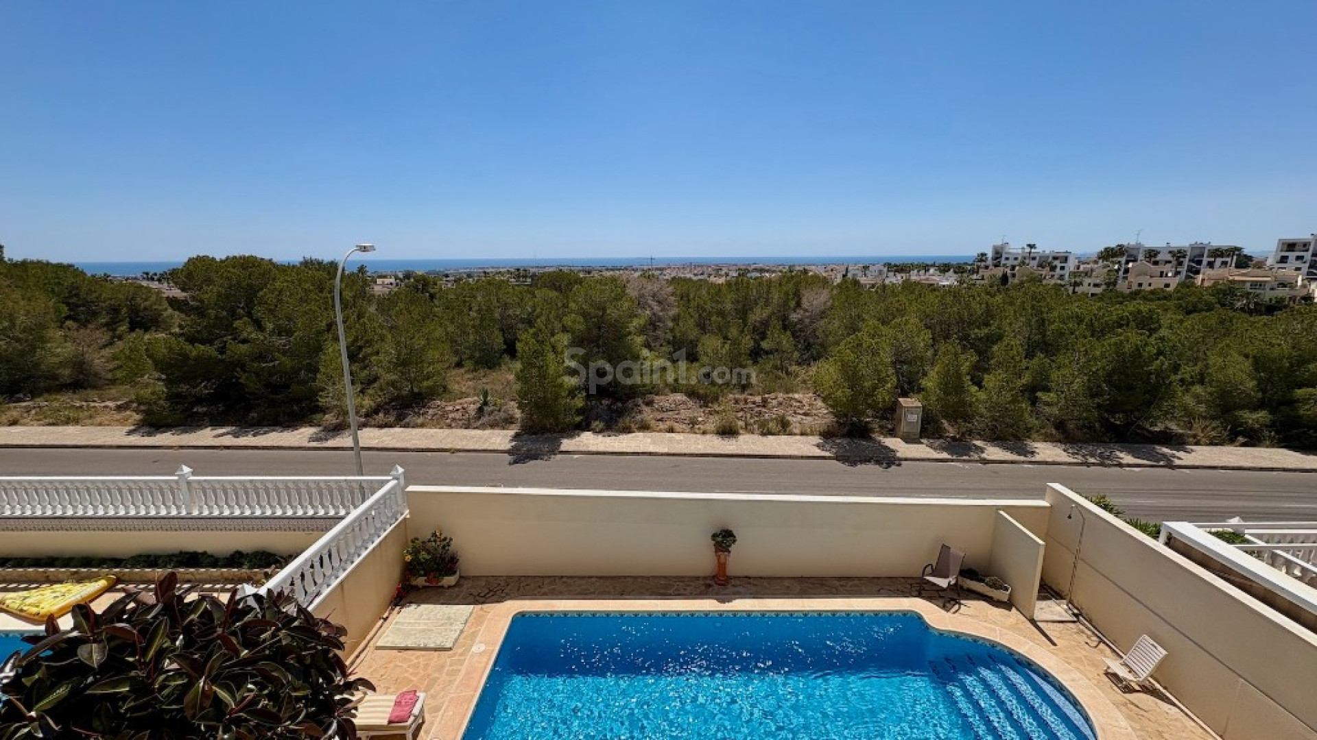 Segunda mano - Villa -
Villamartín - Villamartin