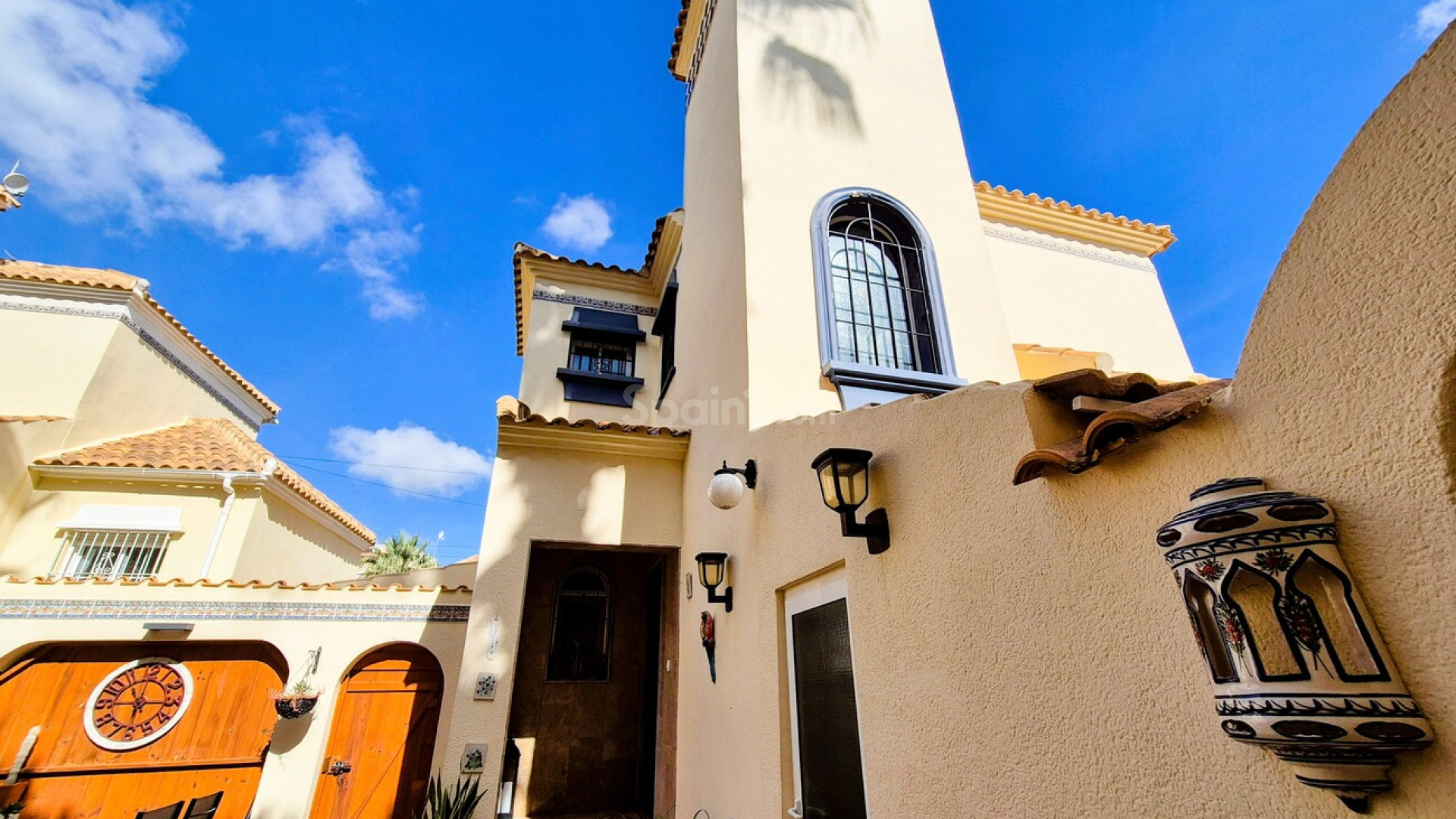 Segunda mano - Villa -
Villamartín - Villamartin