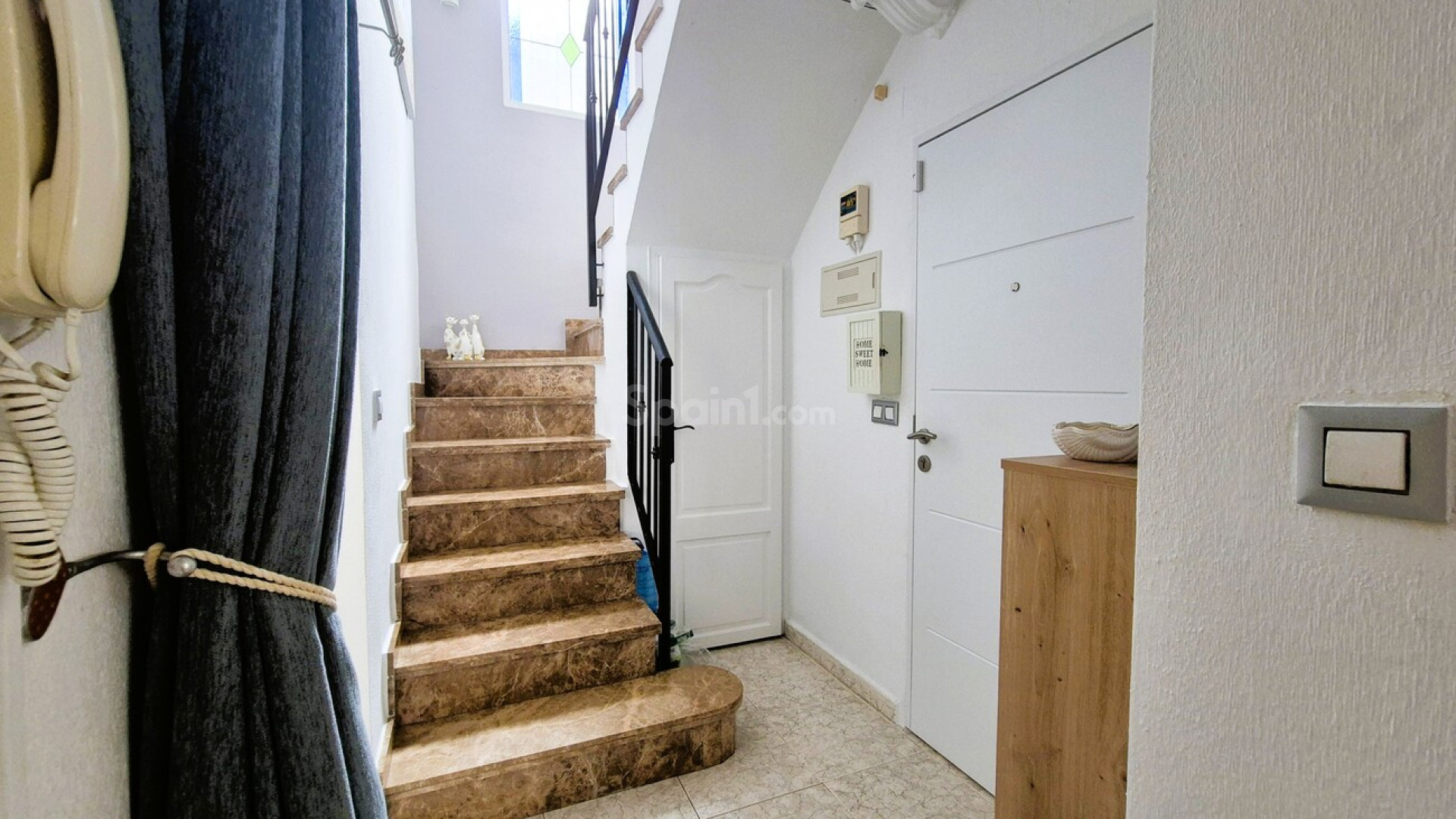 Segunda mano - Villa -
Villamartín - Villamartin