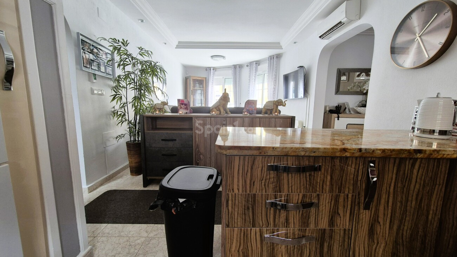 Segunda mano - Villa -
Villamartín - Villamartin