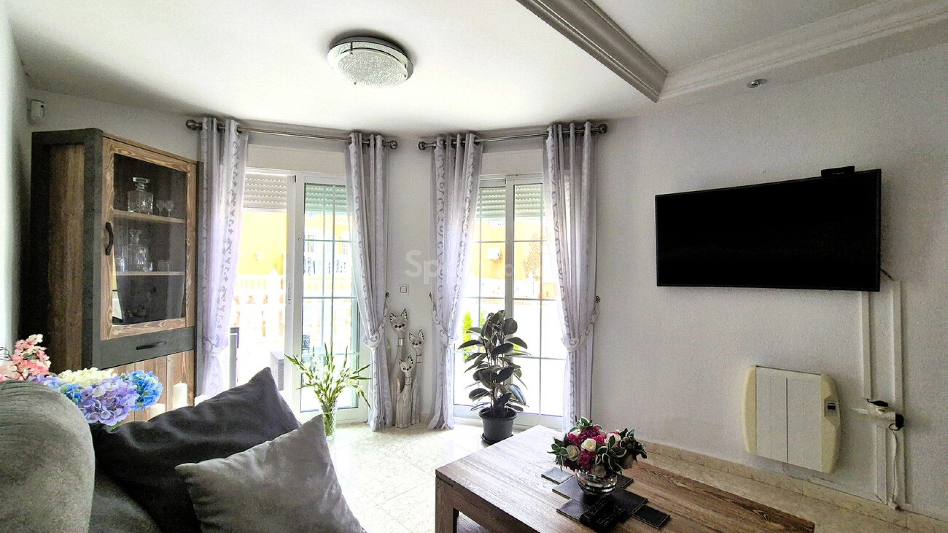 Segunda mano - Villa -
Villamartín - Villamartin