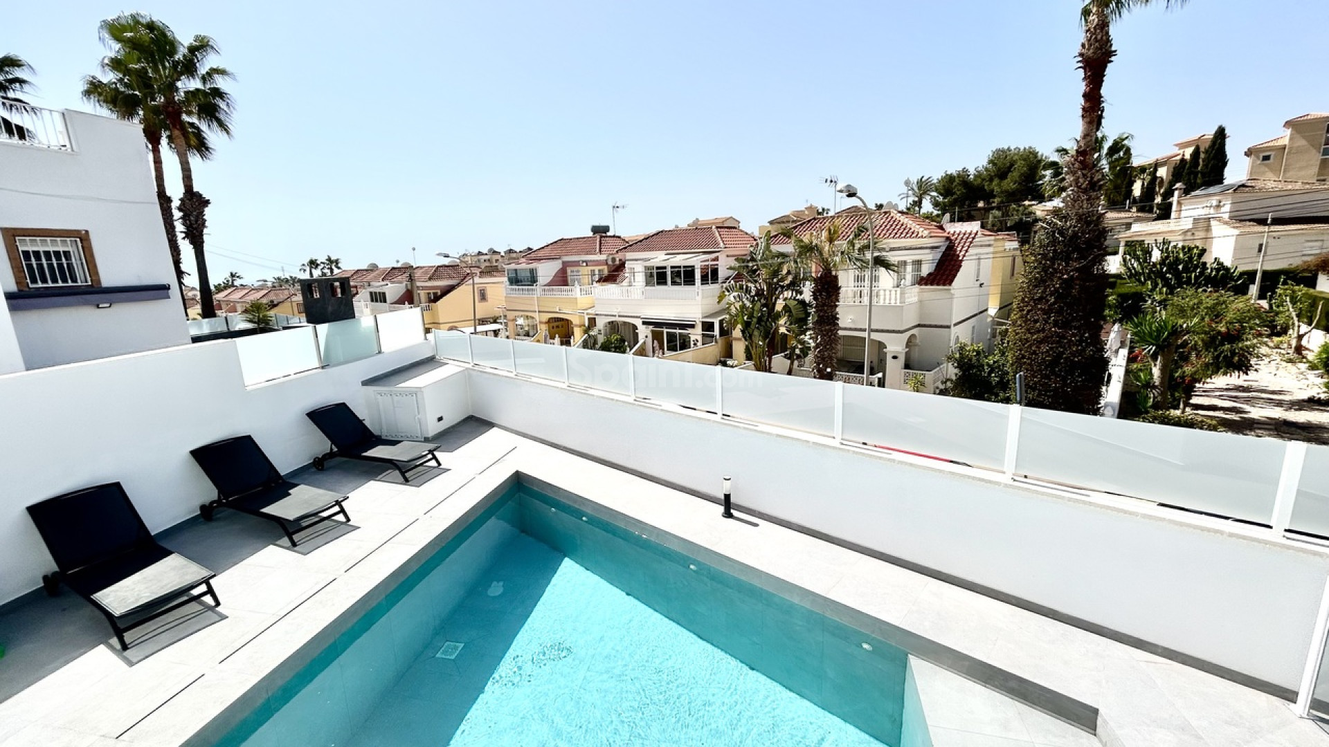 Segunda mano - Villa -
Villamartín - Villamartin