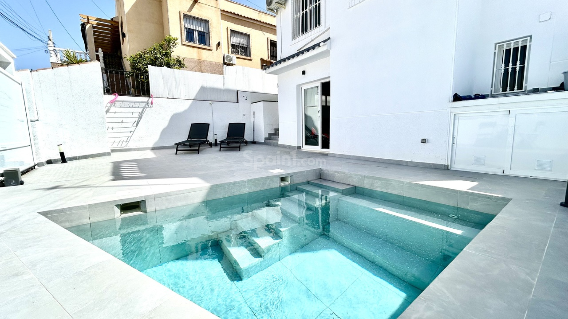 Segunda mano - Villa -
Villamartín - Villamartin