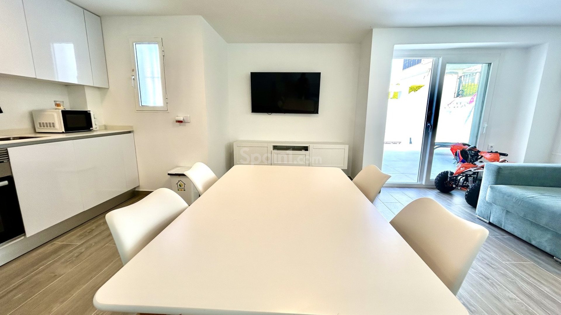 Segunda mano - Villa -
Villamartín - Villamartin