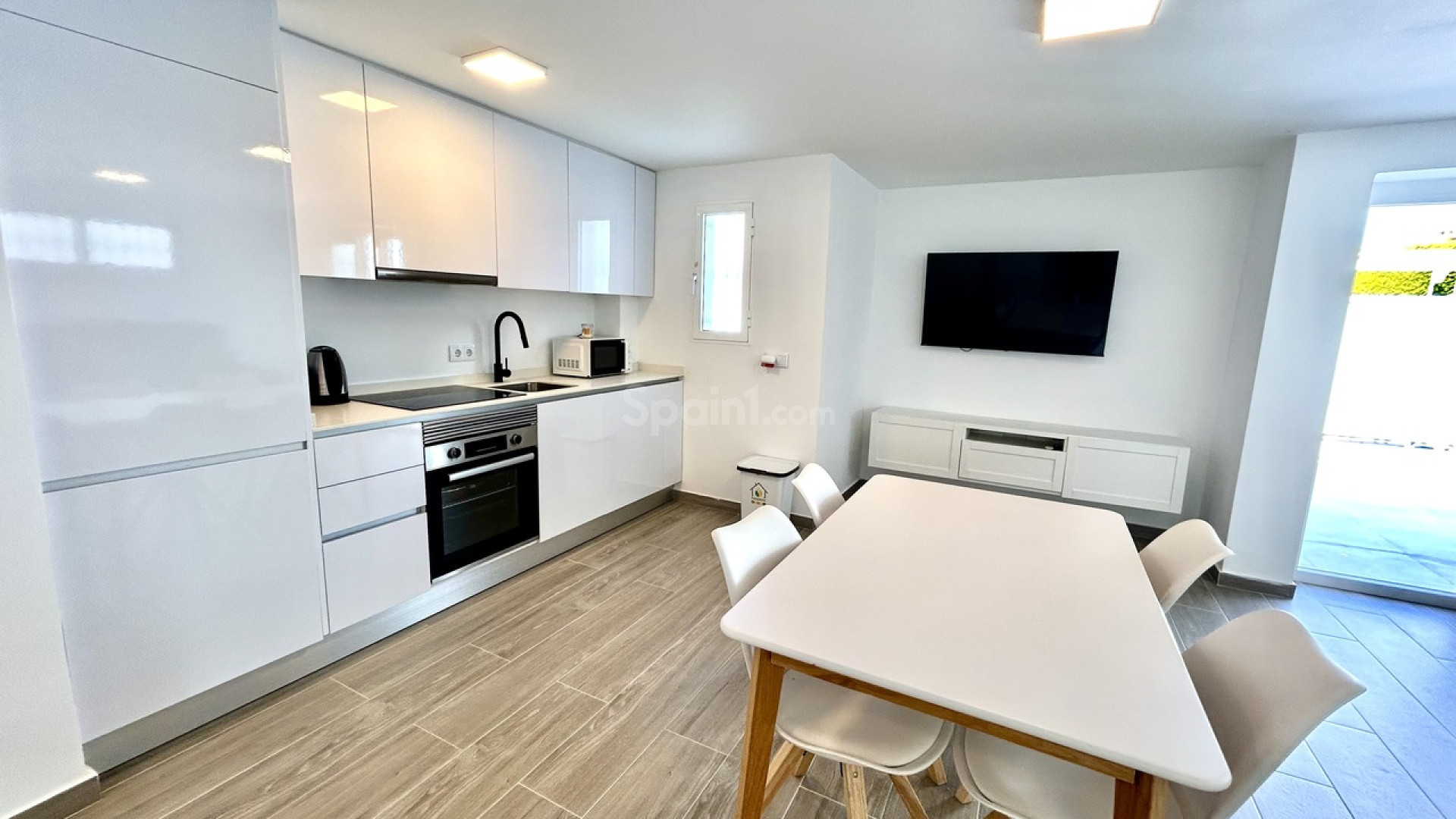 Segunda mano - Villa -
Villamartín - Villamartin