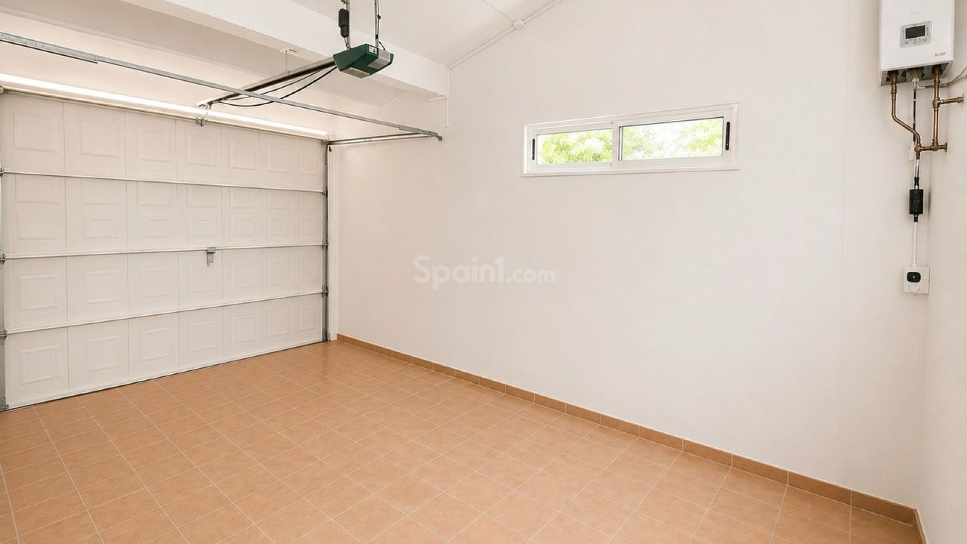 Segunda mano - Villa -
Villamartín - Villamartin