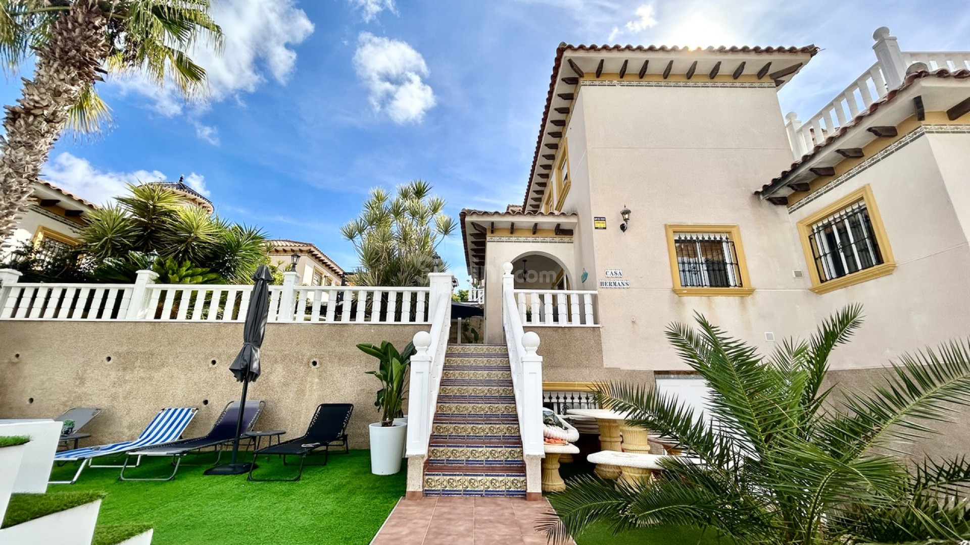 Segunda mano - Villa -
Villamartín - Villamartin