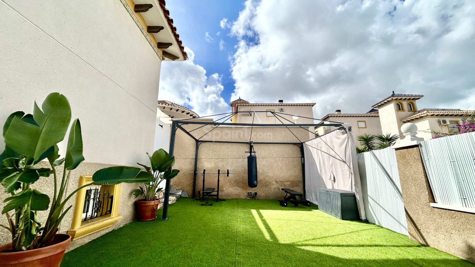 Segunda mano - Villa -
Villamartín - Villamartin