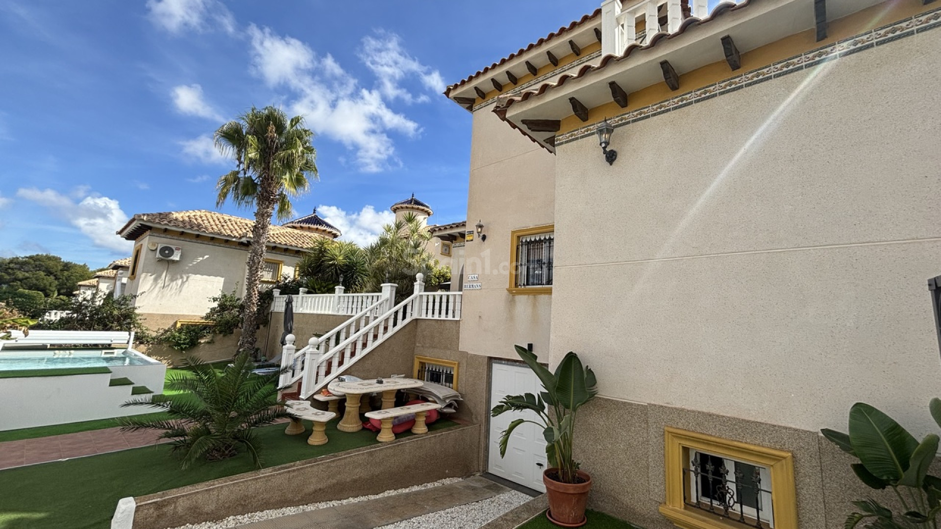 Segunda mano - Villa -
Villamartín - Villamartin
