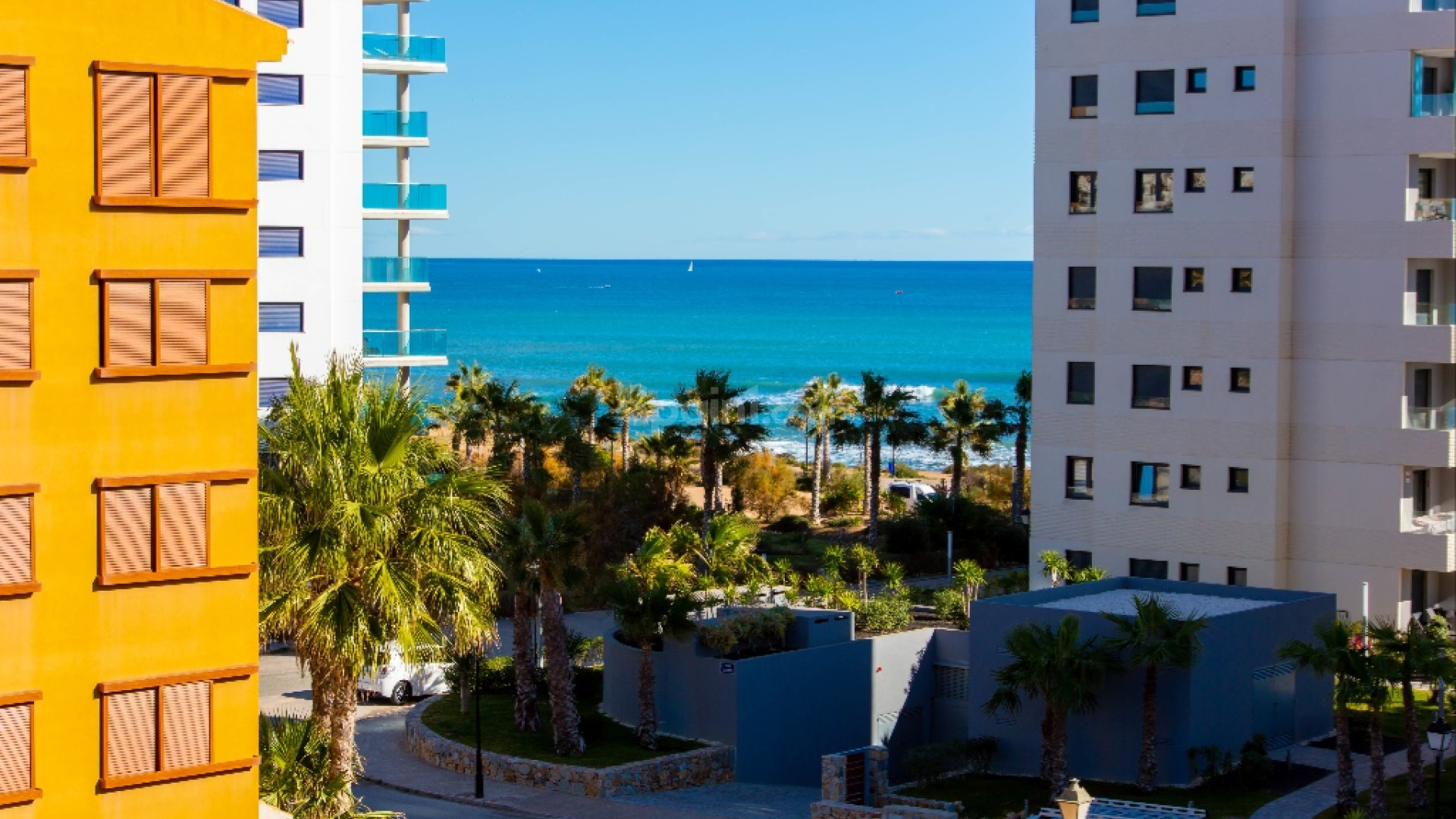 Short time rental - Apartment -
Punta Prima