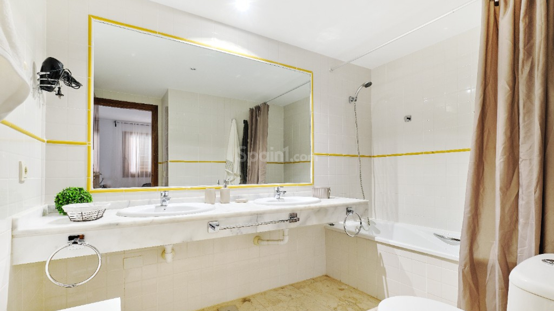 Short time rental - Apartment -
Punta Prima