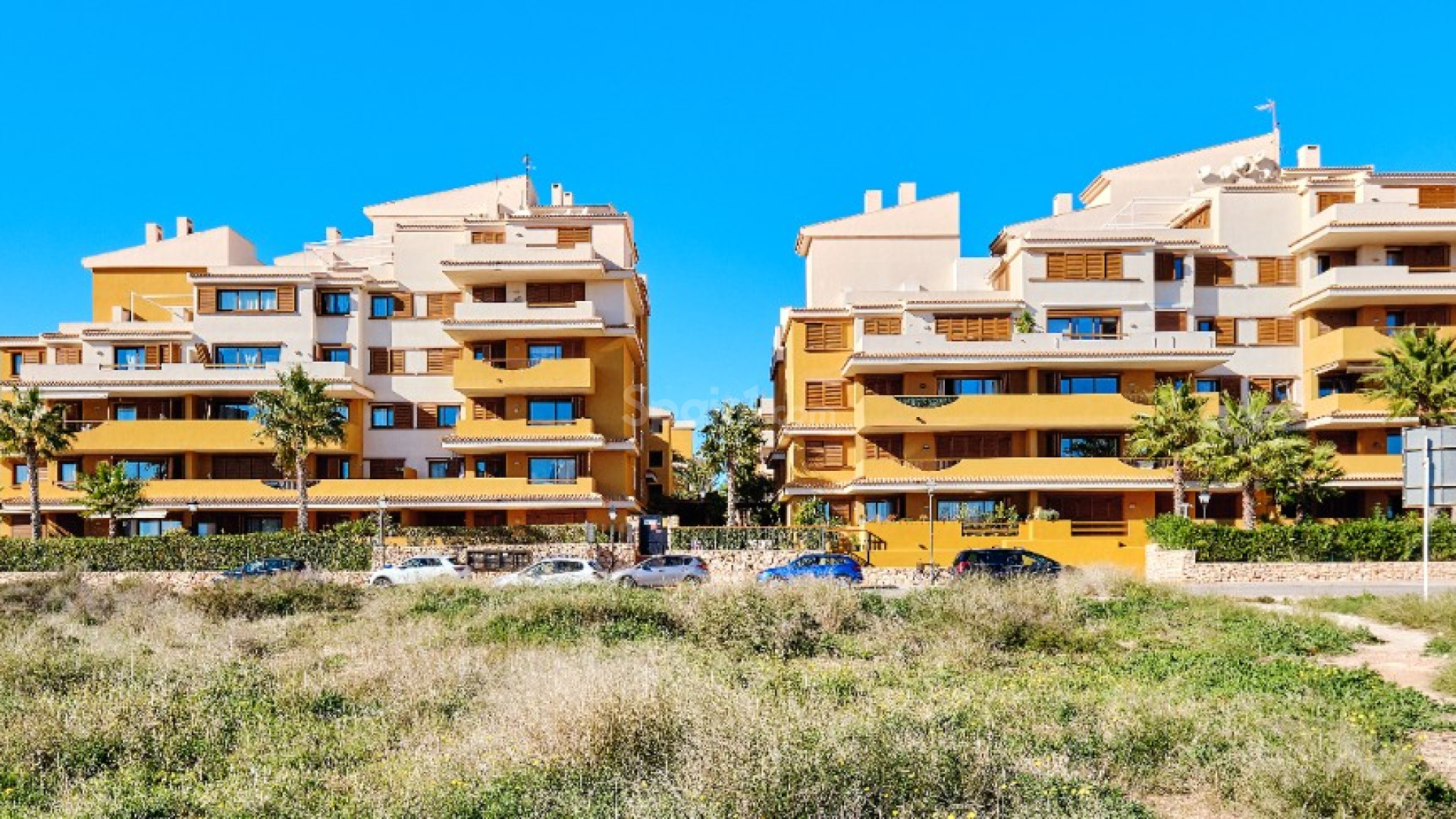 Short time rental - Apartment -
Punta Prima