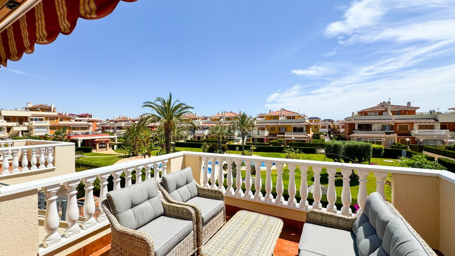 Short time rental - Lägenhet -
Playa Flamenca - Zeniamar