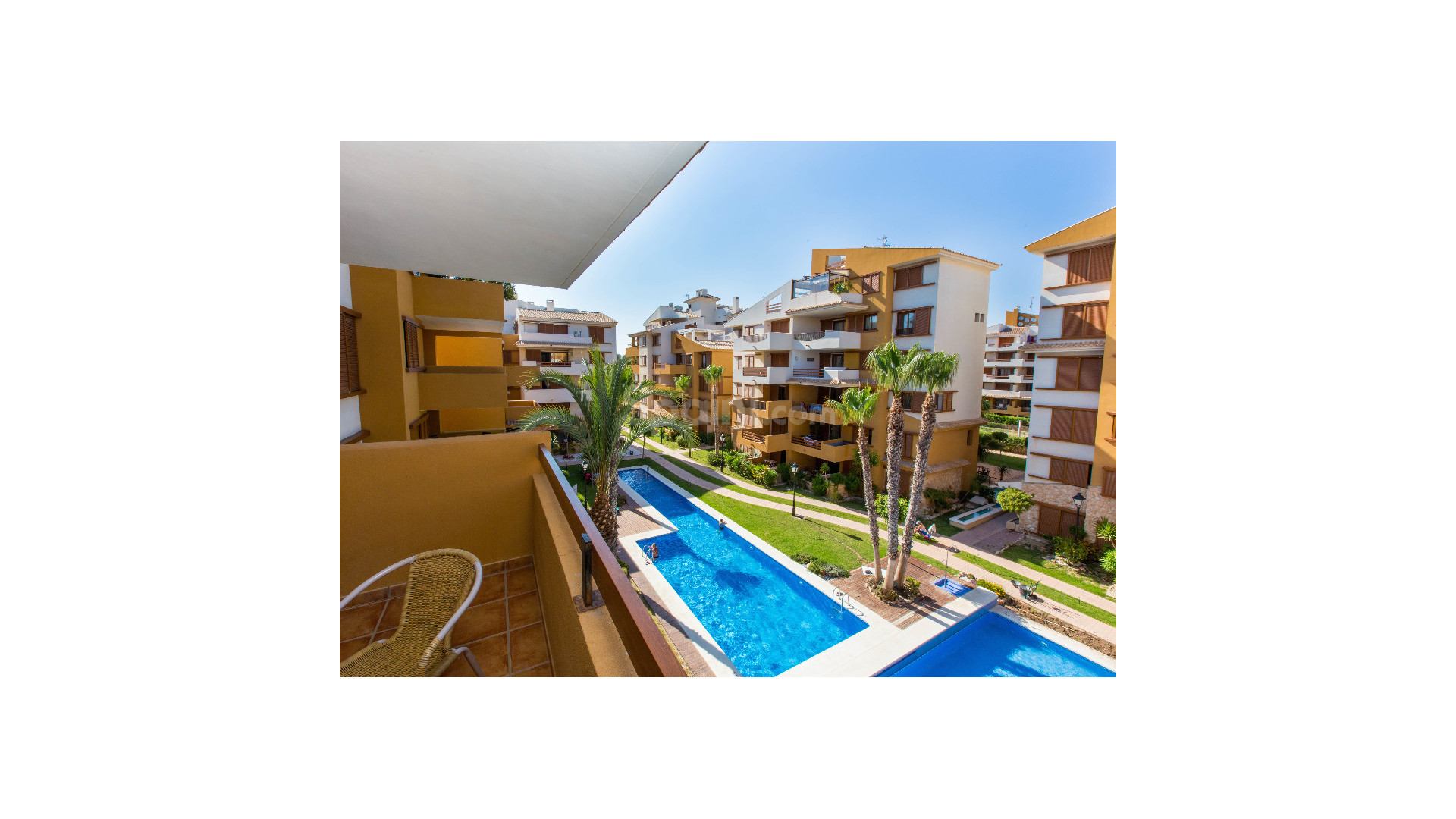 Short time rental - Lägenhet -
Punta Prima