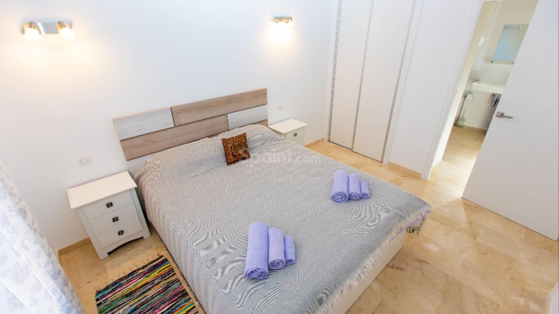 Short time rental - Lägenhet -
Punta Prima