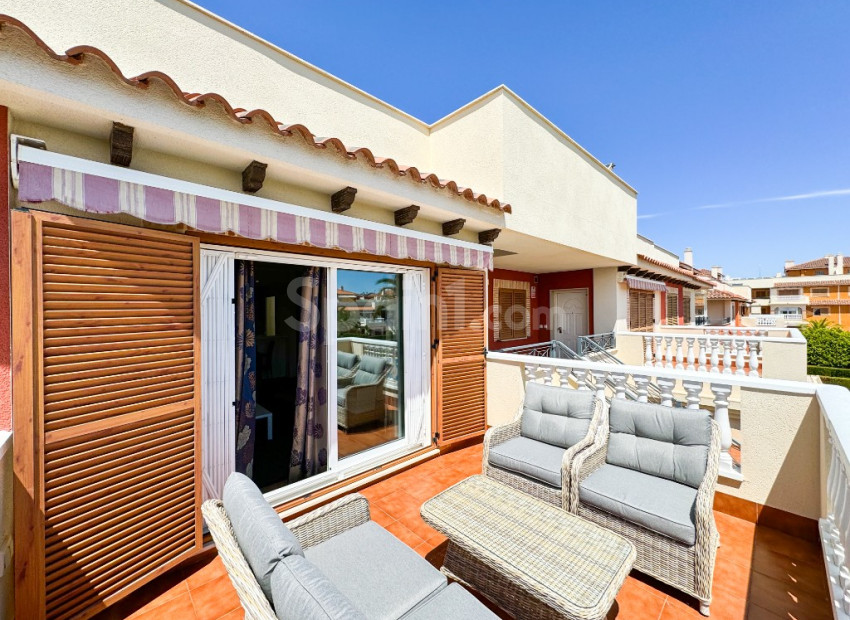 Short time rental - Leilighet -
Playa Flamenca - Zeniamar