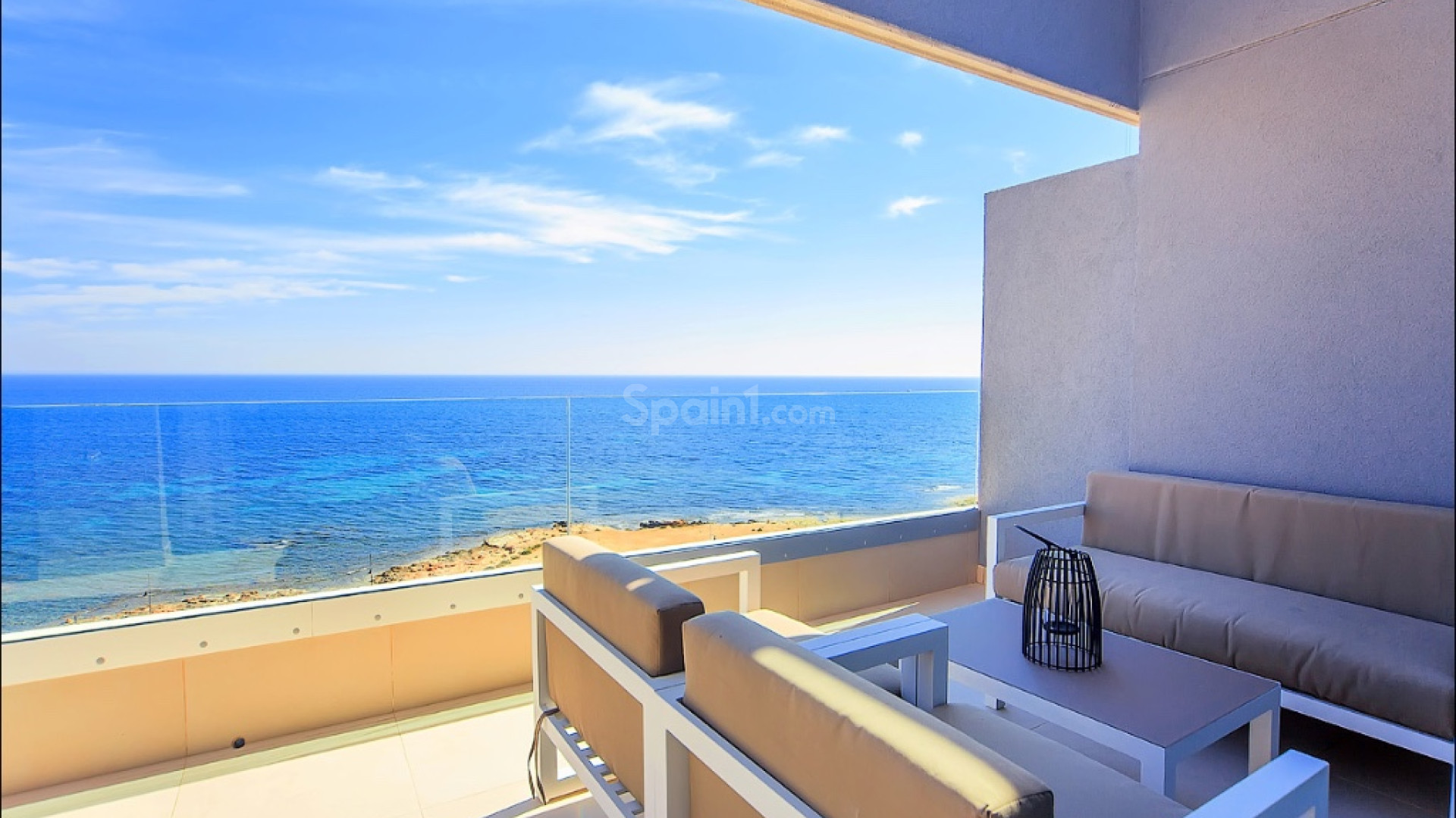 Short time rental - Wohnung -
Punta Prima