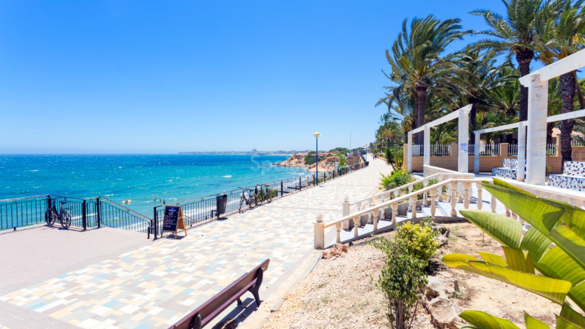 Short time rental - Wohnung -
Punta Prima