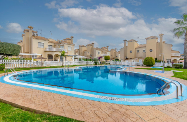 Stadthaus - Resale - Orihuela Costa - SB760