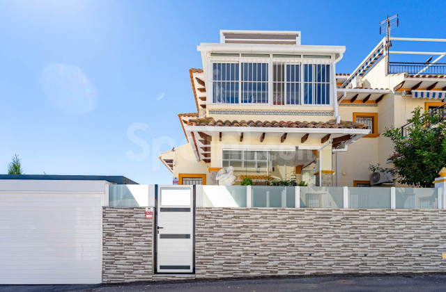 Stadthaus - Resale - Punta Prima - Punta Prima