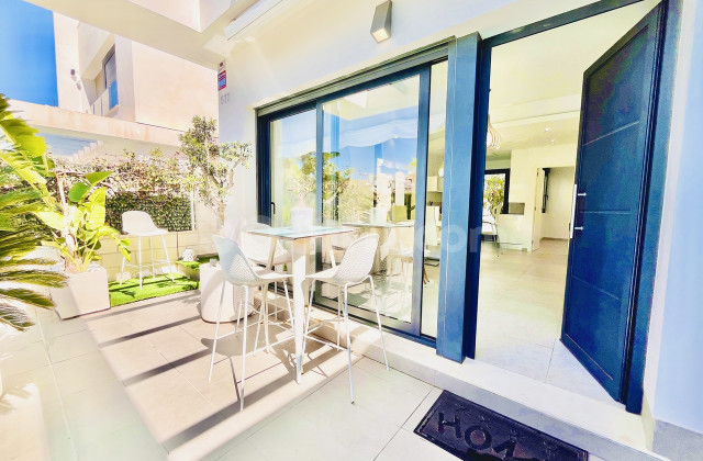 Stadthaus - Resale - Villamartín - Villamartin