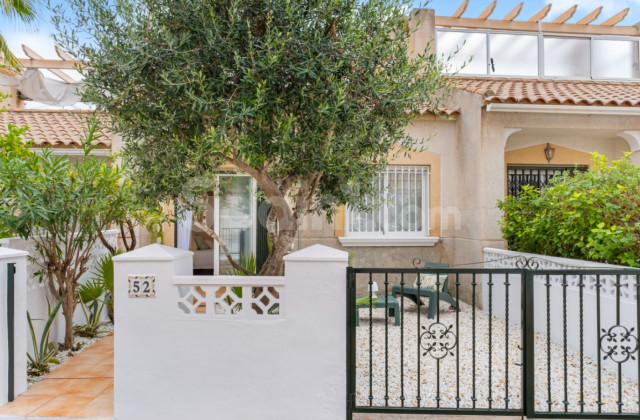 Townhouse - Resale - Orihuela Costa - Villamartin