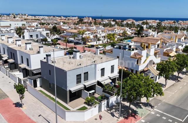 Townhouse - Resale - Torre de la Horadada -
                Torre de la Horadada