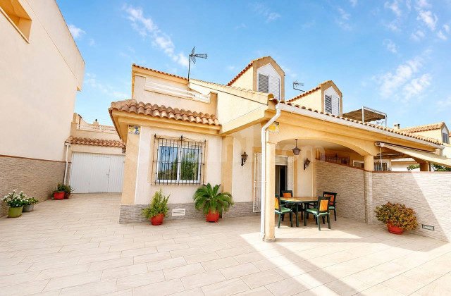 Townhouse - Resale - Torre de la Horadada -
                Torre de la Horadada