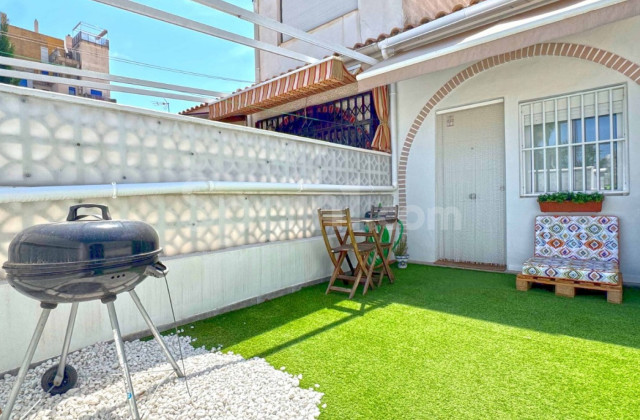 Townhouse - Resale - Torrevieja - Aguas Nuevas