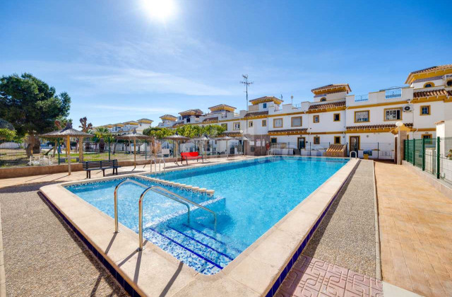 Townhouse - Resale - Torrevieja - Torrevieja