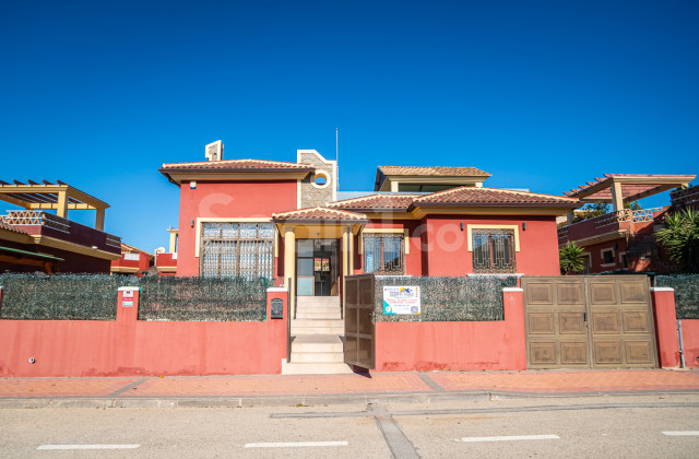 Villa - Bruktbolig - ALGORFA - Lo Crispin