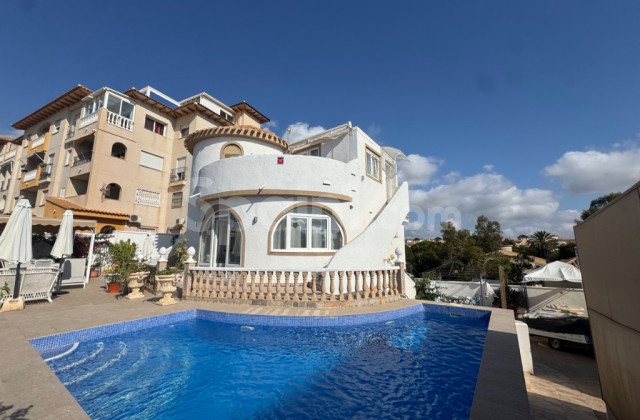 Villa - Bruktbolig - La Zenia - La Zenia