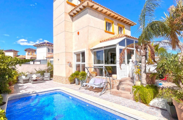 Villa - Bruktbolig - Orihuela Costa - La Zenia